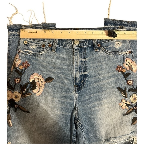 Abercrombie & Fitch Embroidered Boho Annie High Rise Girlfriend Size 25 - Picture 7 of 8